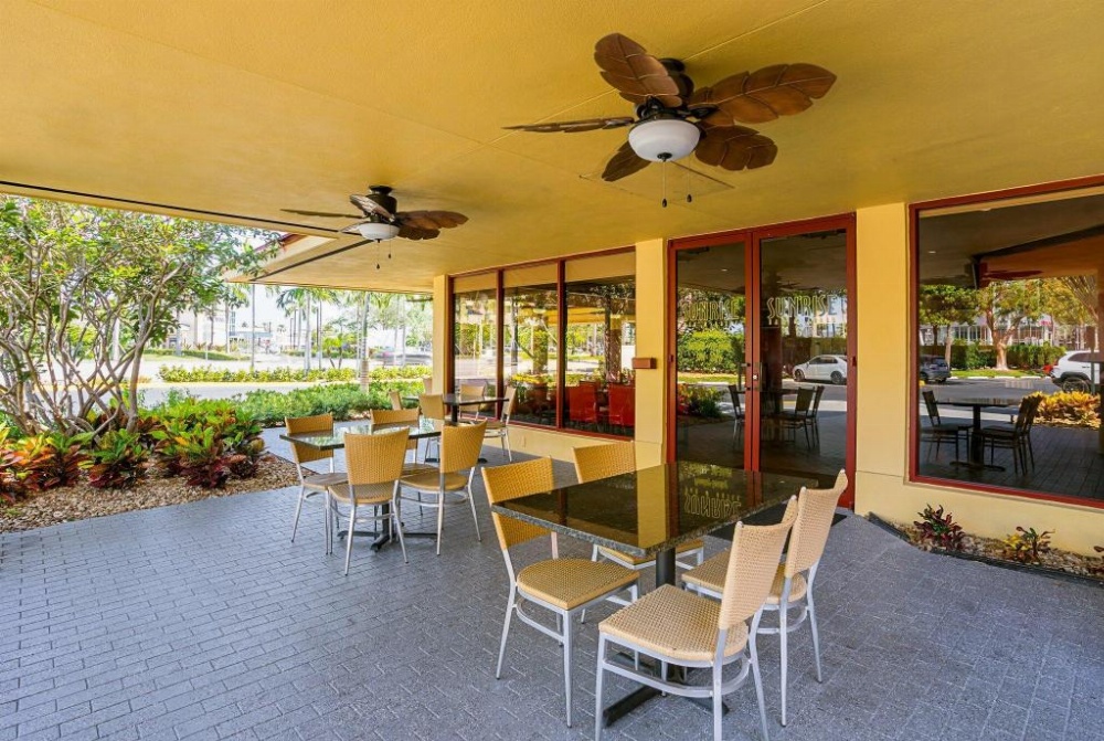 The Link Hotel on Sunrise